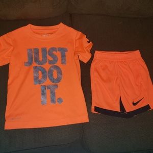 Boys lot 3t orange outfit is 4t but runs small